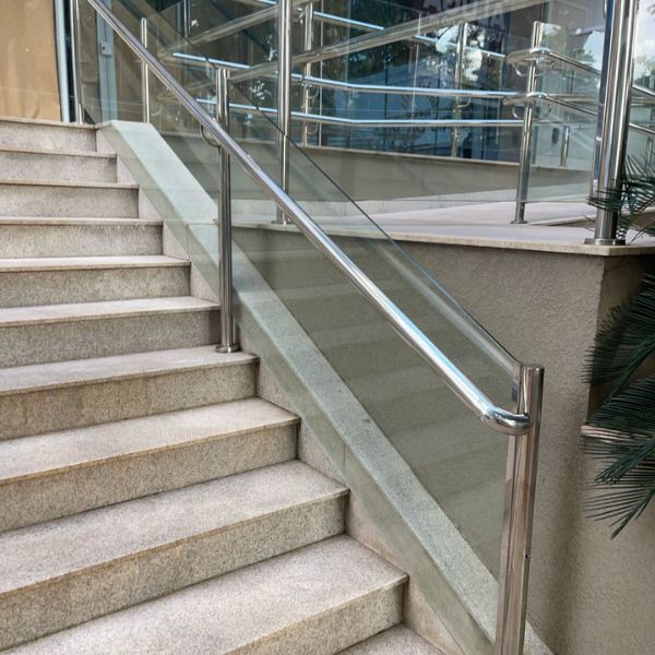 corrimao-aço-metal-sos-metalurgica-foz-1 - Copia - Copia - Copia.jpg